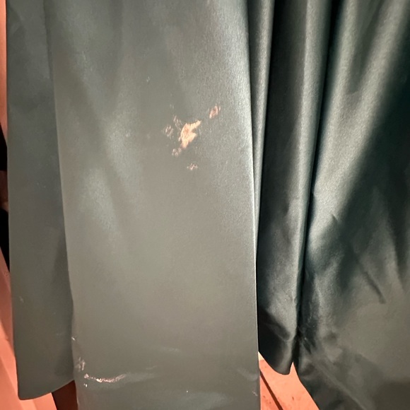 Emerald green prom dress - Picture 3 of 7